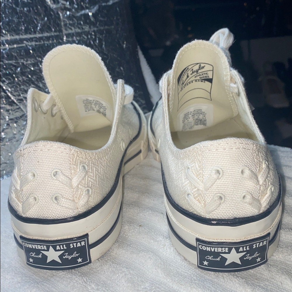Converse Low Top Canvas Sneakers in Cream and White